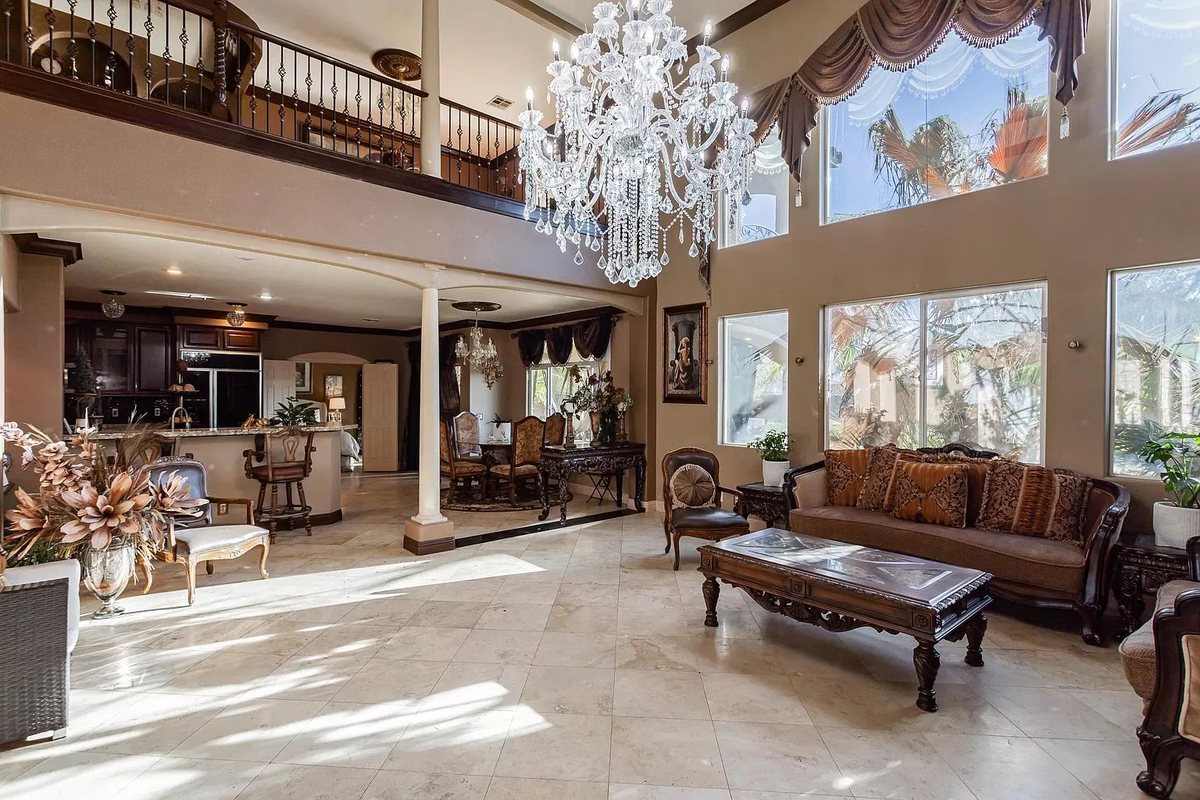 Grand living room with chandelier